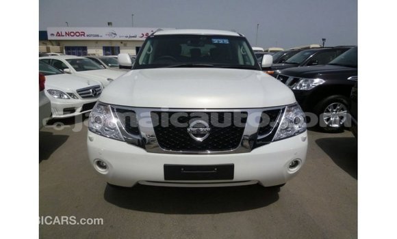 Buy Import Nissan Patrol White Car in Import - Dubai in Clarendon Buy Import Nissan Patrol White Car in Import - Dubai in Clarendon
