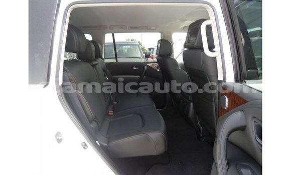 Buy Import Nissan Patrol White Car in Import - Dubai in Clarendon Buy Import Nissan Patrol White Car in Import - Dubai in Clarendon