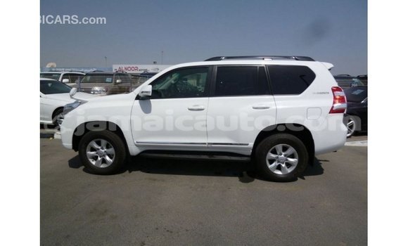 Buy Import Toyota Prado White Car in Import - Dubai in Clarendon Buy Import Toyota Prado White Car in Import - Dubai in Clarendon