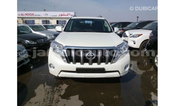 Buy Import Toyota Prado White Car in Import - Dubai in Clarendon Buy Import Toyota Prado White Car in Import - Dubai in Clarendon