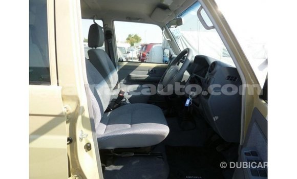 Buy Import Toyota Land Cruiser Beige Car in Import - Dubai in Clarendon Buy Import Toyota Land Cruiser Beige Car in Import - Dubai in Clarendon