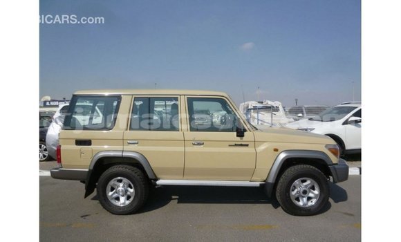 Buy Import Toyota Land Cruiser Beige Car in Import - Dubai in Clarendon Buy Import Toyota Land Cruiser Beige Car in Import - Dubai in Clarendon