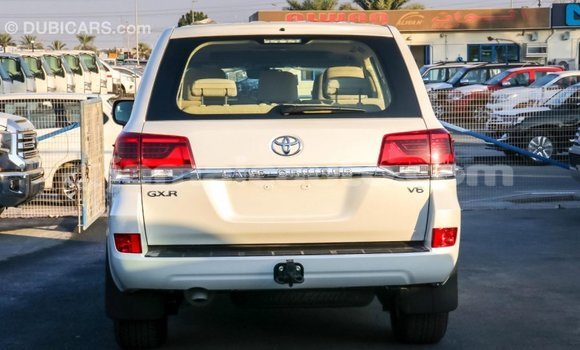 Buy Import Toyota Land Cruiser White Car in Import - Dubai in Clarendon Buy Import Toyota Land Cruiser White Car in Import - Dubai in Clarendon