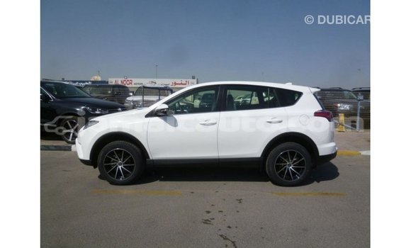 Buy Import Toyota 4Runner White Car in Import - Dubai in Clarendon Buy Import Toyota 4Runner White Car in Import - Dubai in Clarendon