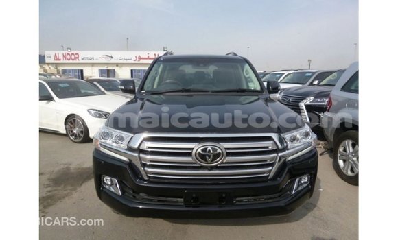 Acheter Import Voiture Toyota Land Cruiser Noir à Import - Dubai, Clarendon Acheter Import Voiture Toyota Land Cruiser Noir à Import - Dubai, Clarendon