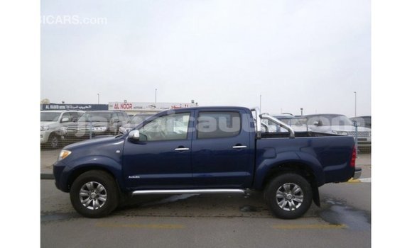 Buy Import Toyota Hilux Blue Car in Import - Dubai in Clarendon Buy Import Toyota Hilux Blue Car in Import - Dubai in Clarendon