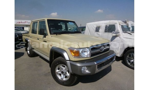 Buy Import Toyota Land Cruiser Beige Car in Import - Dubai in Clarendon Buy Import Toyota Land Cruiser Beige Car in Import - Dubai in Clarendon