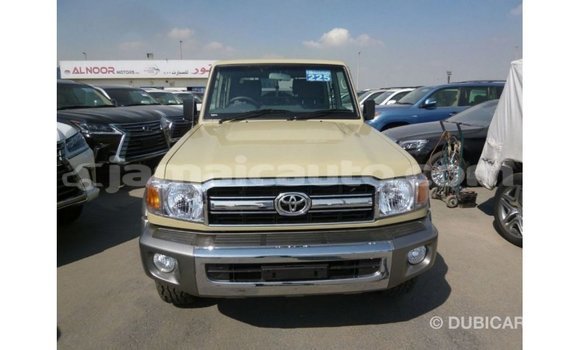 Buy Import Toyota Land Cruiser Beige Car in Import - Dubai in Clarendon Buy Import Toyota Land Cruiser Beige Car in Import - Dubai in Clarendon