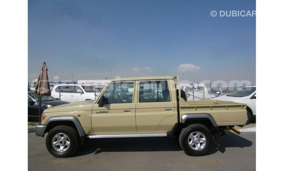Buy Import Toyota Land Cruiser Beige Car in Import - Dubai in Clarendon Buy Import Toyota Land Cruiser Beige Car in Import - Dubai in Clarendon
