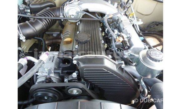 Buy Import Toyota Land Cruiser Beige Car in Import - Dubai in Clarendon Buy Import Toyota Land Cruiser Beige Car in Import - Dubai in Clarendon