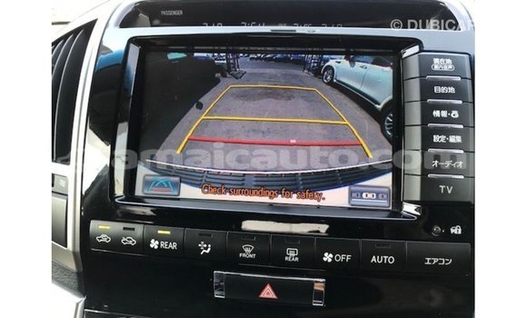 Buy Import Toyota Land Cruiser White Car in Import - Dubai in Clarendon Buy Import Toyota Land Cruiser White Car in Import - Dubai in Clarendon