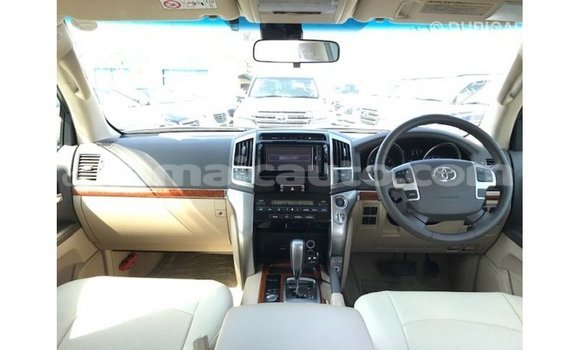 Buy Import Toyota Land Cruiser White Car in Import - Dubai in Clarendon Buy Import Toyota Land Cruiser White Car in Import - Dubai in Clarendon