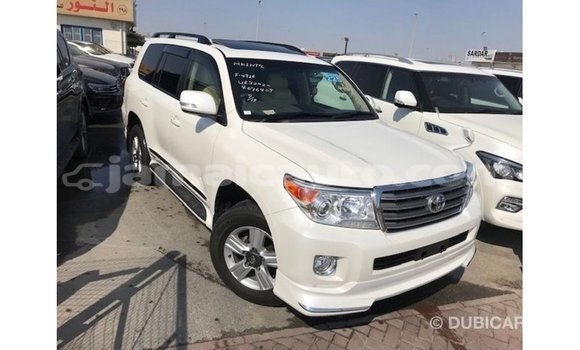 Buy Import Toyota Land Cruiser White Car in Import - Dubai in Clarendon Buy Import Toyota Land Cruiser White Car in Import - Dubai in Clarendon