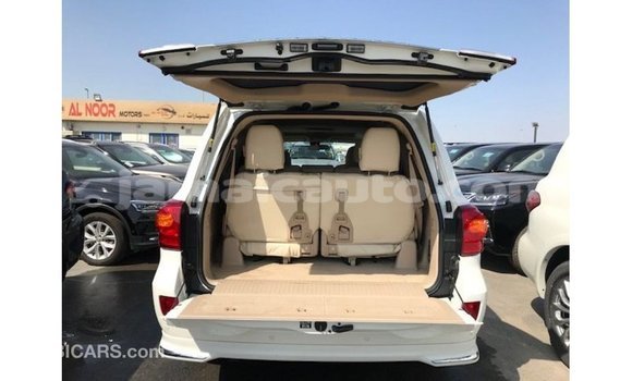 Buy Import Toyota Land Cruiser White Car in Import - Dubai in Clarendon Buy Import Toyota Land Cruiser White Car in Import - Dubai in Clarendon