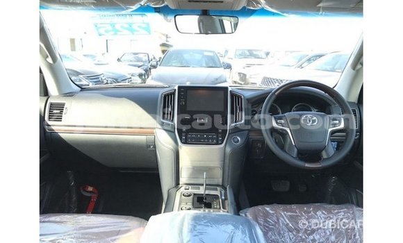 Buy Import Toyota Land Cruiser White Car in Import - Dubai in Clarendon Buy Import Toyota Land Cruiser White Car in Import - Dubai in Clarendon