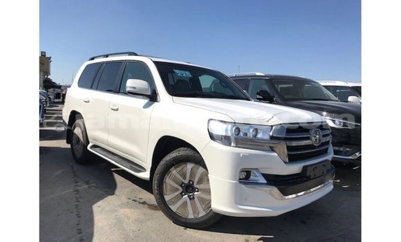 Buy Import Toyota Land Cruiser White Car in Import - Dubai in Clarendon Buy Import Toyota Land Cruiser White Car in Import - Dubai in Clarendon