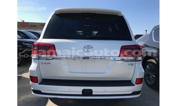 Buy Import Toyota Land Cruiser White Car in Import - Dubai in Clarendon Buy Import Toyota Land Cruiser White Car in Import - Dubai in Clarendon