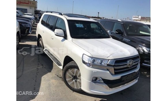 Buy Import Toyota Land Cruiser White Car in Import - Dubai in Clarendon Buy Import Toyota Land Cruiser White Car in Import - Dubai in Clarendon