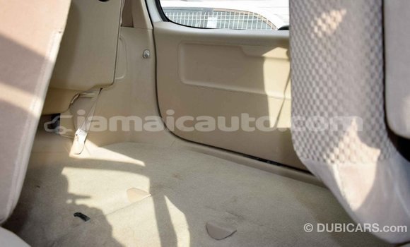 Acheter Import Voiture Toyota Fortuner Blanc à Import - Dubai, Clarendon Acheter Import Voiture Toyota Fortuner Blanc à Import - Dubai, Clarendon
