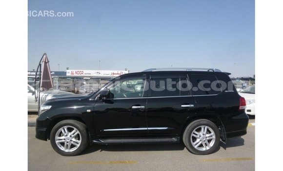 Buy Import Toyota Land Cruiser Black Car in Import - Dubai in Clarendon Buy Import Toyota Land Cruiser Black Car in Import - Dubai in Clarendon