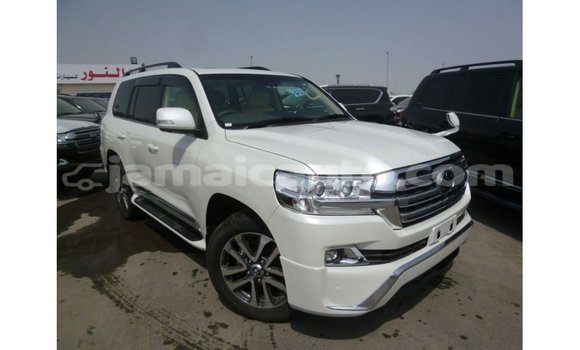 Buy Import Toyota Land Cruiser White Car in Import - Dubai in Clarendon Buy Import Toyota Land Cruiser White Car in Import - Dubai in Clarendon