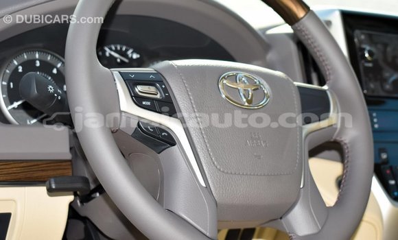Acheter Import Voiture Toyota Land Cruiser Noir à Import - Dubai, Clarendon Acheter Import Voiture Toyota Land Cruiser Noir à Import - Dubai, Clarendon