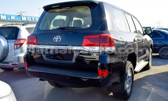 Acheter Import Voiture Toyota Land Cruiser Noir à Import - Dubai, Clarendon Acheter Import Voiture Toyota Land Cruiser Noir à Import - Dubai, Clarendon