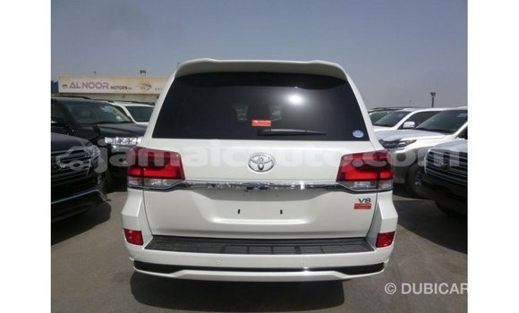 Buy Import Toyota Land Cruiser White Car in Import - Dubai in Clarendon Buy Import Toyota Land Cruiser White Car in Import - Dubai in Clarendon