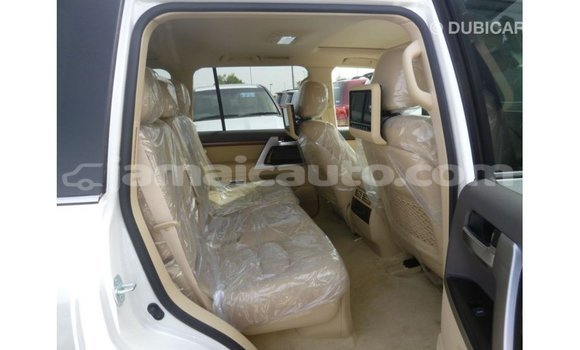 Buy Import Toyota Land Cruiser White Car in Import - Dubai in Clarendon Buy Import Toyota Land Cruiser White Car in Import - Dubai in Clarendon