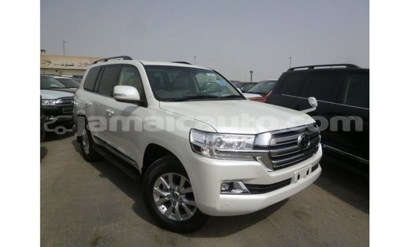 Buy Import Toyota Land Cruiser White Car in Import - Dubai in Clarendon Buy Import Toyota Land Cruiser White Car in Import - Dubai in Clarendon