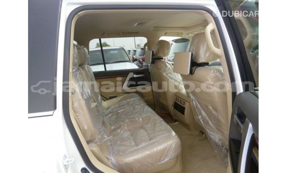 Buy Import Toyota Land Cruiser White Car in Import - Dubai in Clarendon Buy Import Toyota Land Cruiser White Car in Import - Dubai in Clarendon