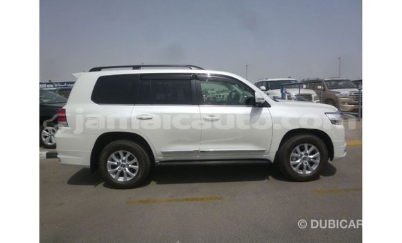 Buy Import Toyota Land Cruiser White Car in Import - Dubai in Clarendon Buy Import Toyota Land Cruiser White Car in Import - Dubai in Clarendon