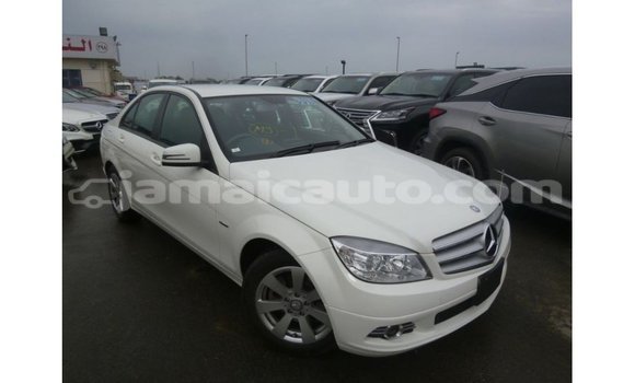 Buy Import Mercedes-Benz 200 White Car in Import - Dubai in Clarendon Buy Import Mercedes-Benz 200 White Car in Import - Dubai in Clarendon
