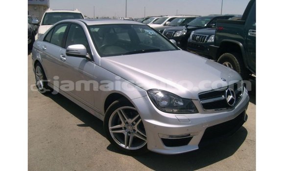 Buy Import Mercedes-Benz 190 (W201) Other Car in Import - Dubai in Clarendon Buy Import Mercedes-Benz 190 (W201) Other Car in Import - Dubai in Clarendon