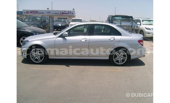 Buy Import Mercedes-Benz 190 (W201) Other Car in Import - Dubai in Clarendon Buy Import Mercedes-Benz 190 (W201) Other Car in Import - Dubai in Clarendon