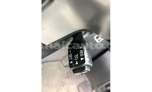 Buy Import Toyota Land Cruiser White Car in Import - Dubai in Clarendon Buy Import Toyota Land Cruiser White Car in Import - Dubai in Clarendon