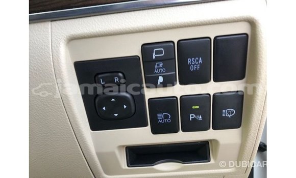 Buy Import Toyota Land Cruiser White Car in Import - Dubai in Clarendon Buy Import Toyota Land Cruiser White Car in Import - Dubai in Clarendon