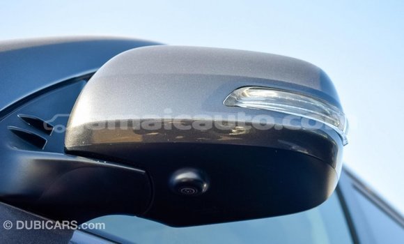 Acheter Import Voiture Toyota Prado Autre à Import - Dubai, Clarendon Acheter Import Voiture Toyota Prado Autre à Import - Dubai, Clarendon