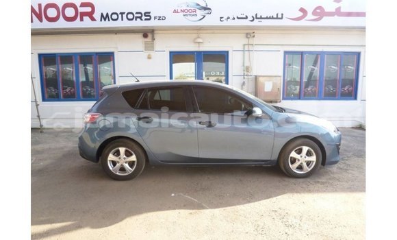 Buy Import Mazda 3 Blue Car in Import - Dubai in Clarendon