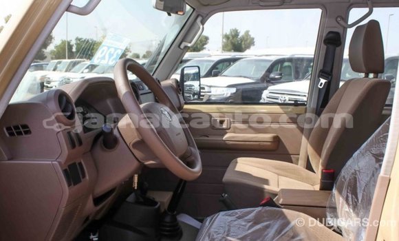 Buy Import Toyota Land Cruiser Beige Car in Import - Dubai in Clarendon Buy Import Toyota Land Cruiser Beige Car in Import - Dubai in Clarendon