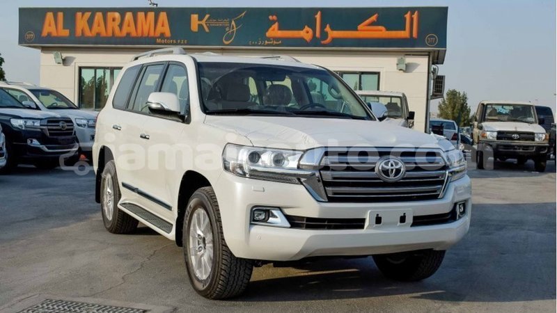 Big with watermark toyota land cruiser clarendon import dubai 2315