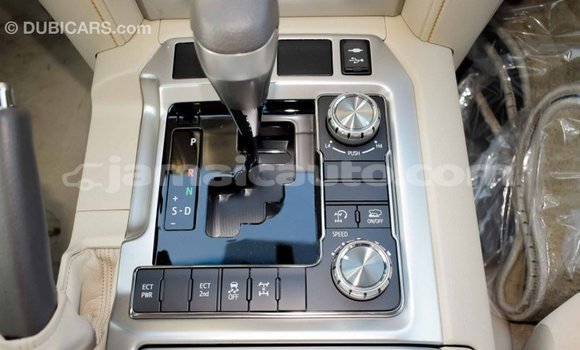 Buy Import Toyota Land Cruiser White Car in Import - Dubai in Clarendon Buy Import Toyota Land Cruiser White Car in Import - Dubai in Clarendon