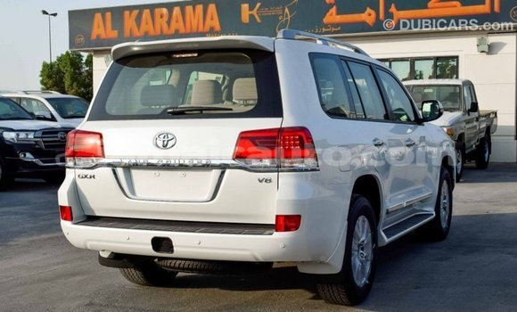 Buy Import Toyota Land Cruiser White Car in Import - Dubai in Clarendon Buy Import Toyota Land Cruiser White Car in Import - Dubai in Clarendon