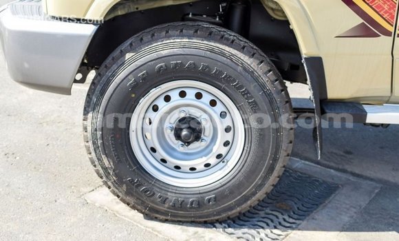 Buy Import Toyota Land Cruiser Beige Car in Import - Dubai in Clarendon Buy Import Toyota Land Cruiser Beige Car in Import - Dubai in Clarendon