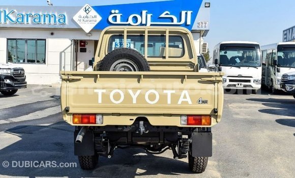 Buy Import Toyota Land Cruiser Beige Car in Import - Dubai in Clarendon Buy Import Toyota Land Cruiser Beige Car in Import - Dubai in Clarendon