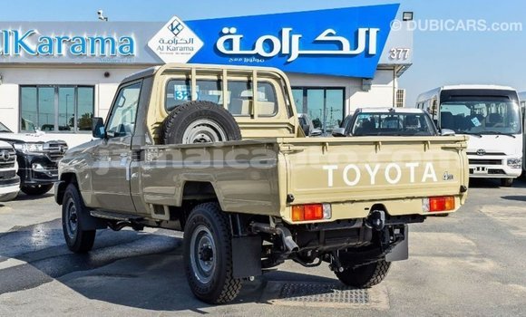 Buy Import Toyota Land Cruiser Beige Car in Import - Dubai in Clarendon Buy Import Toyota Land Cruiser Beige Car in Import - Dubai in Clarendon