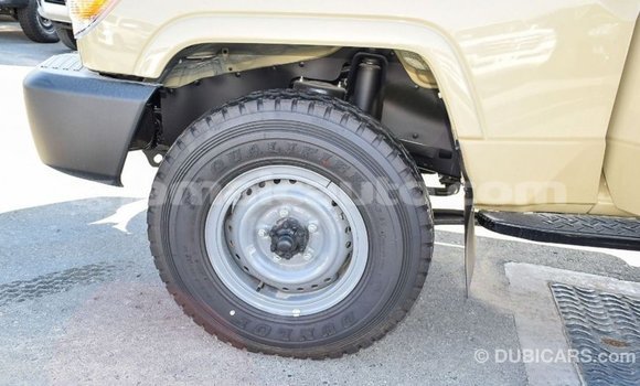 Buy Import Toyota Land Cruiser Beige Car in Import - Dubai in Clarendon Buy Import Toyota Land Cruiser Beige Car in Import - Dubai in Clarendon