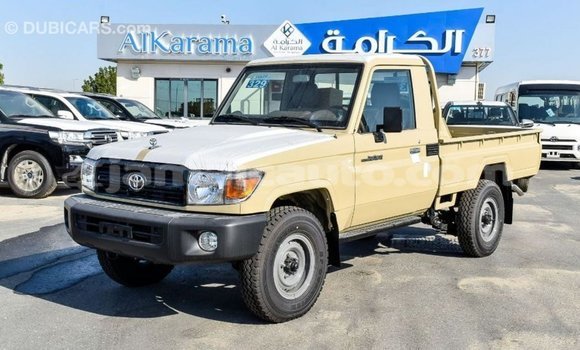 Buy Import Toyota Land Cruiser Beige Car in Import - Dubai in Clarendon Buy Import Toyota Land Cruiser Beige Car in Import - Dubai in Clarendon