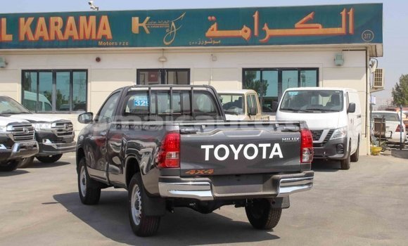 Buy Import Toyota Hilux Other Car in Import - Dubai in Clarendon Buy Import Toyota Hilux Other Car in Import - Dubai in Clarendon