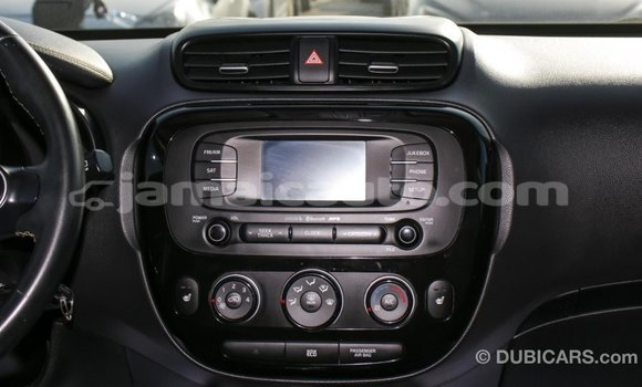 Acheter Import Voiture Kia Soul Bleu à Import - Dubai, Clarendon Acheter Import Voiture Kia Soul Bleu à Import - Dubai, Clarendon